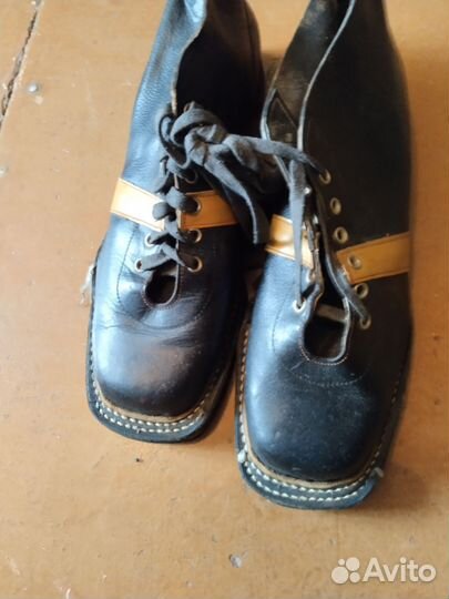 Лыжные ботинки СССР