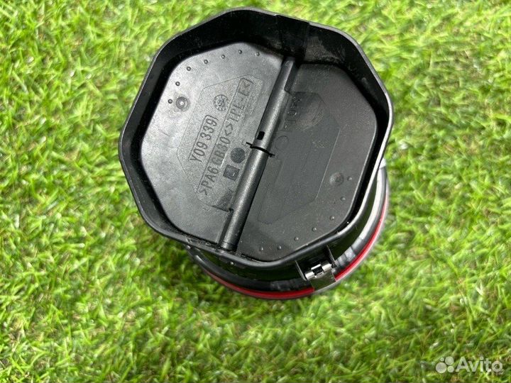 Дефлектор воздушный Mercedes-Benz A-Class W176