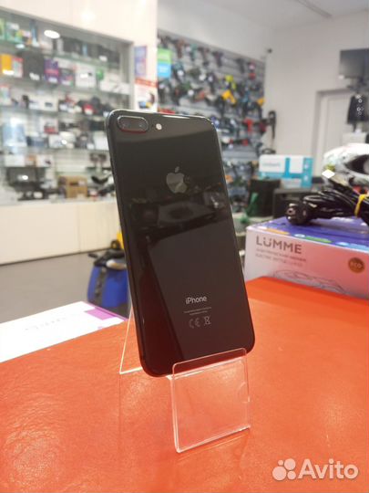 iPhone 8 Plus, 64 ГБ