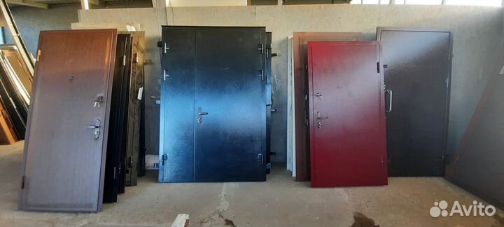 Двери в квартиру от производителя