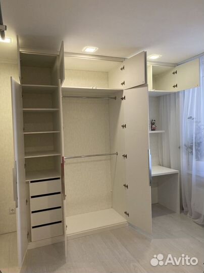 Встроенный шкаф