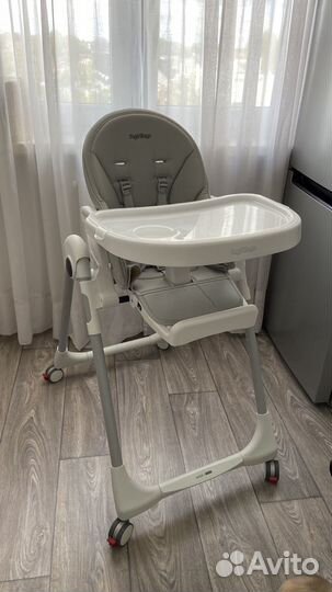 Стульчик для кормления peg perego