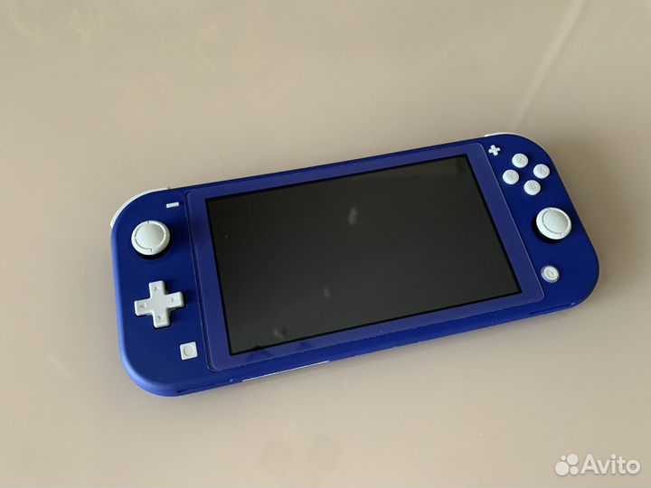 Nintendo switch lite + карта на 128 гб