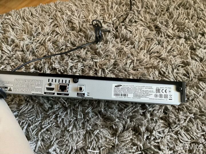 Blu-ray плеер samsung bd-f5500