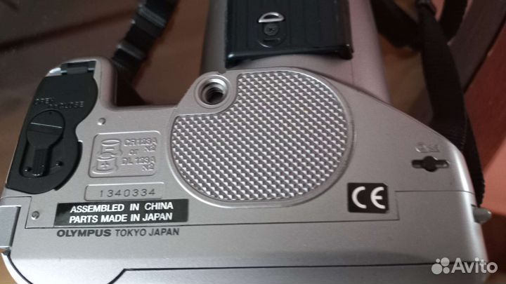 Зеркальный фотоаппарат olympus IS-200