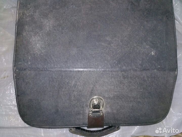 Портативная пишущая машинка 