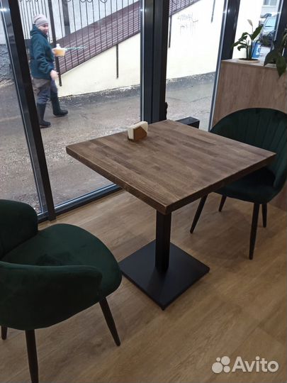 Столы в наличии