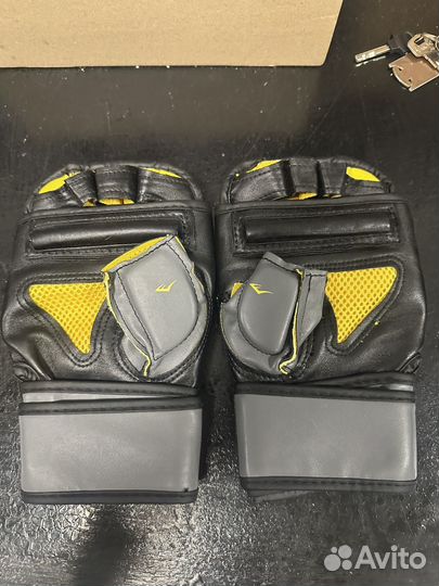 Снарядные перчатки everlast