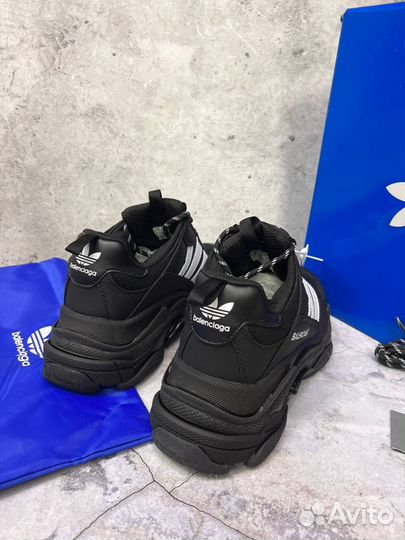 Кроссовки Adidas x Balenciaga Triple S