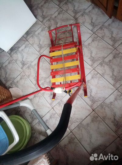 Детский снегокат