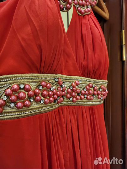 Вечернее платье в пол