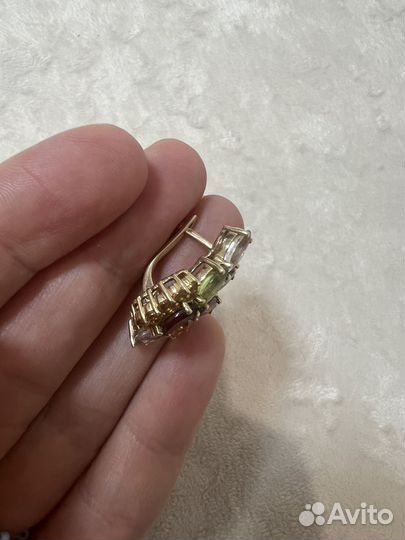 Серьги с натуральными камнями