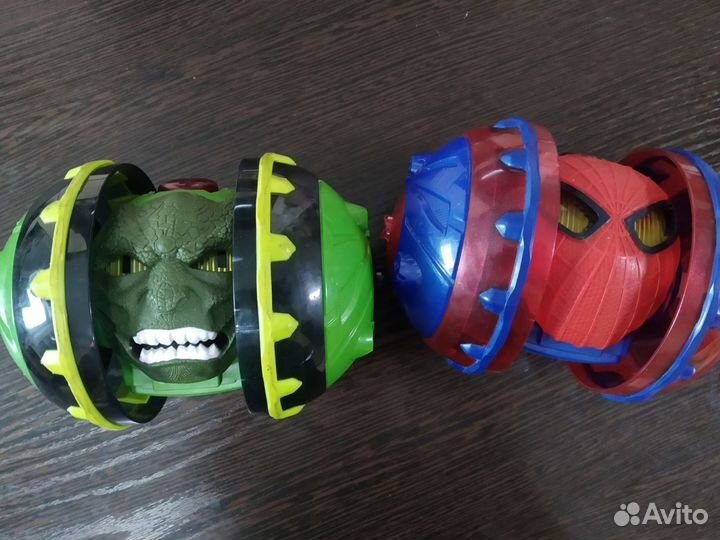 Игрушка робот