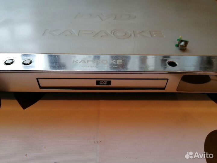 Портативный dvd плеер