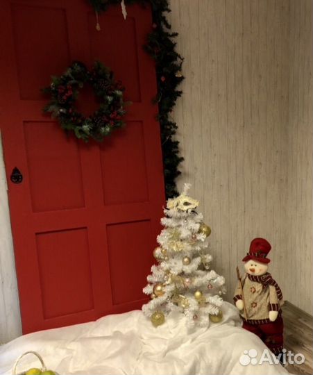 Дверь декоративная деревянная