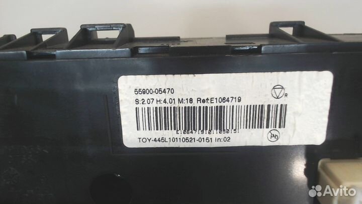 Переключатель отопителя Toyota Avensis 3, 2010