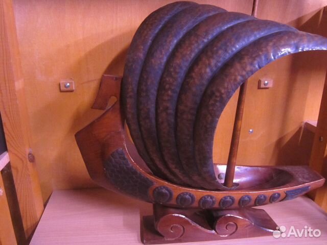 Дерево, чеканка, ладья