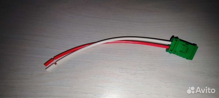 Разъемы резистора печки Nissan