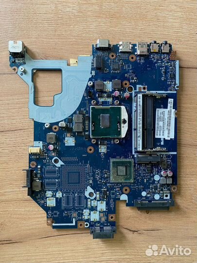 Плата LA-7912P Rev:1.0/i3-2328m