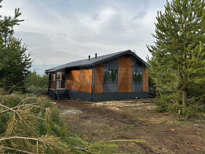 Дом 104 м² на участке 8 сот.