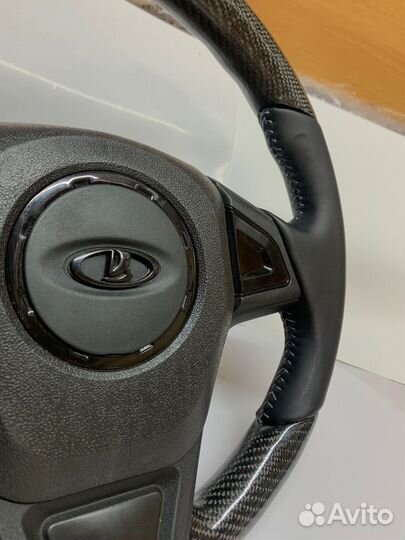 Руль барс ламинирован в натуральный карбон