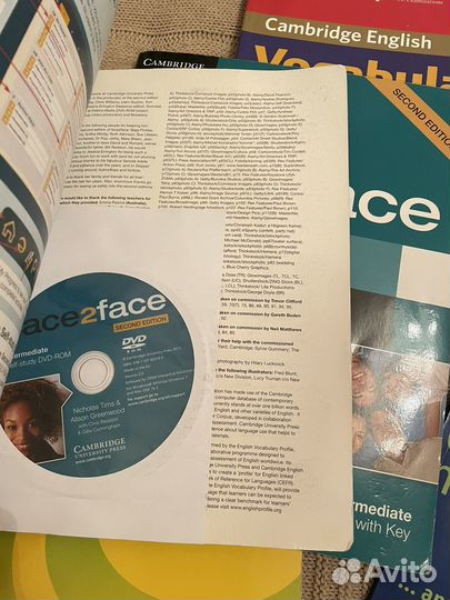 Учебники Cambridge English и face2face