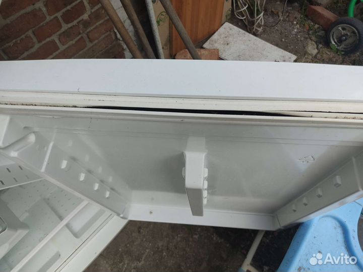 Холодильник бу