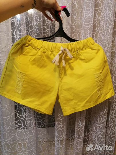 Женские шорты