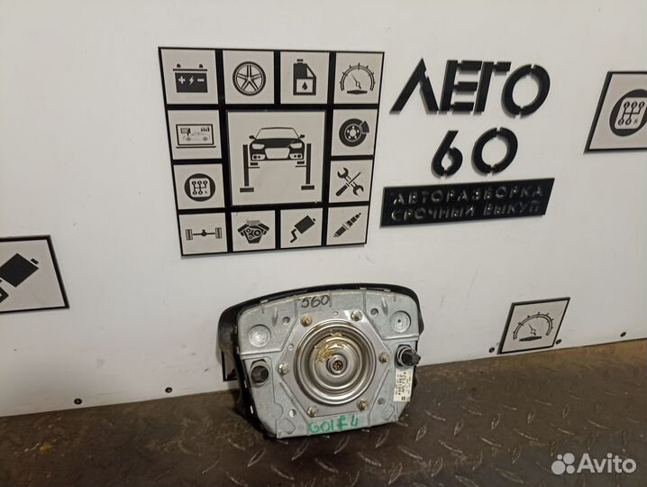 Подушка безопасности в рулевое колесо VW Golf 4