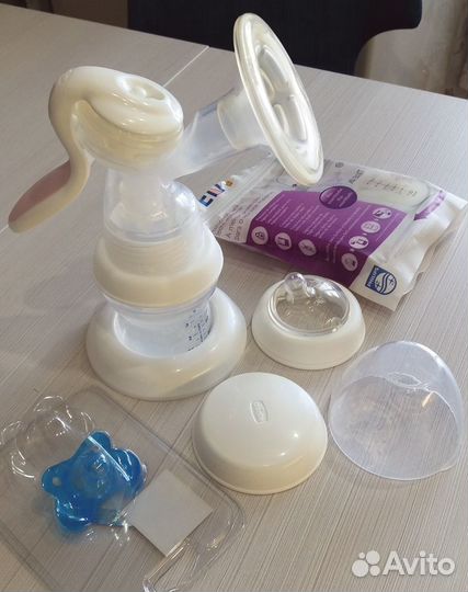 Молокоотсос, пакеты для молока, прокладки, соска