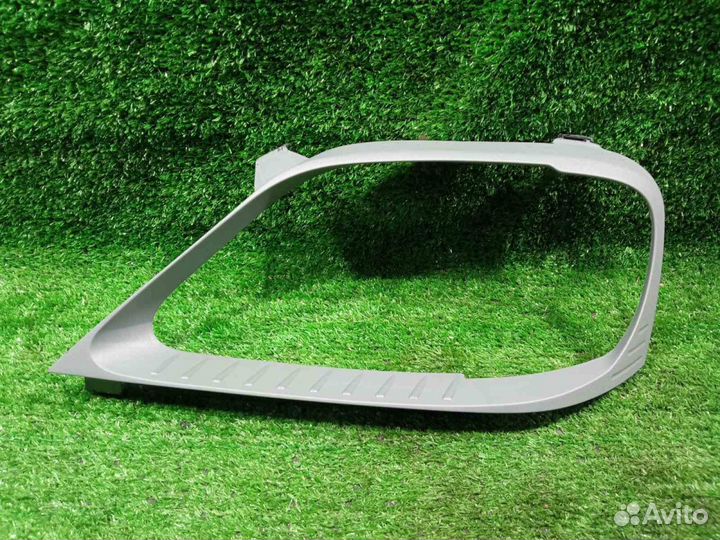 Маска фары Logan (08-10) L б/у