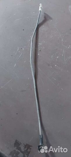 Упора капота на Mitsubishi Lancer 10