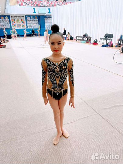 Купальник для художественной гимнастики Аренда
