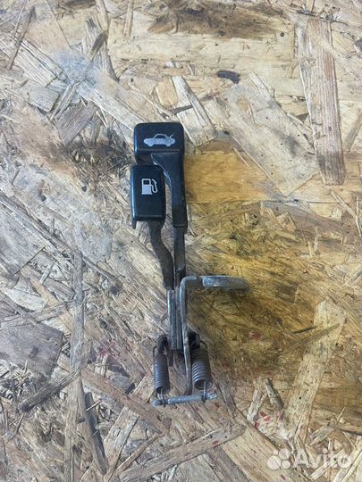 Ручка открывания багажника Mitsubishi Lancer 9