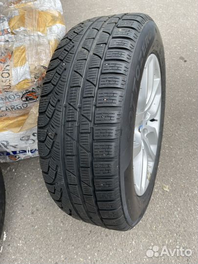 R17 Pirelli Winter Sottozero 210 Serie II 225/60, PCD 5x120 DIA 72.6