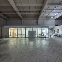 Склад/Магазин на Соловьева 650 м²