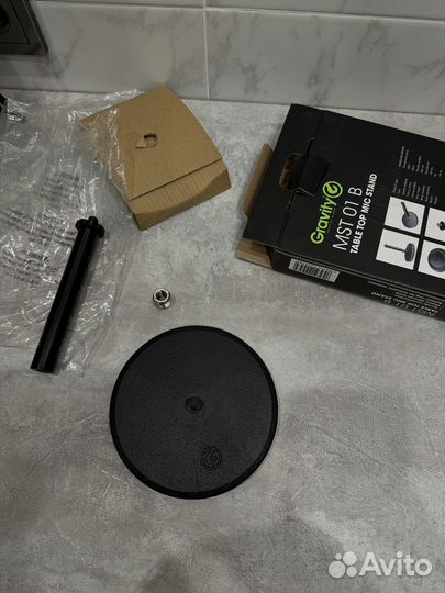 Микрофонная стойка Gravity MST01B