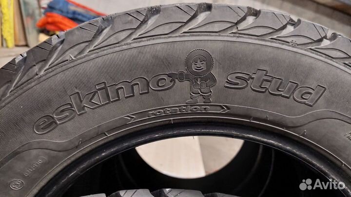 Sava Eskimo Stud 215/65 R16 98T