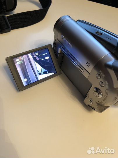 Видеокамера canon DC 20 A