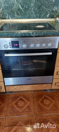 Духовой шкаф и варочная панель зависимые Bosch