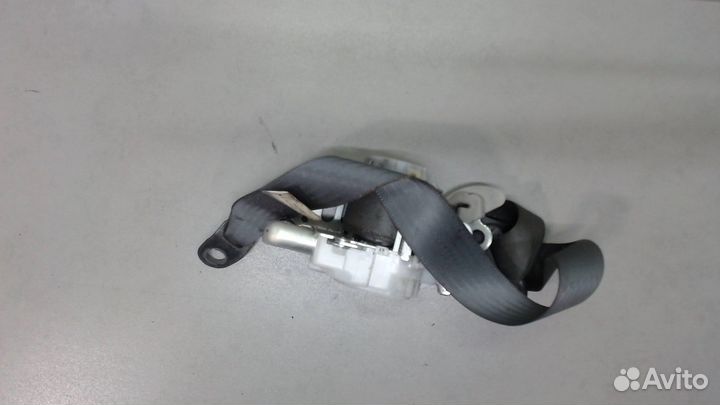 Ремень безопасности Toyota Prius 2009, 2010