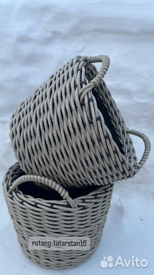 Кашпо из ротанга