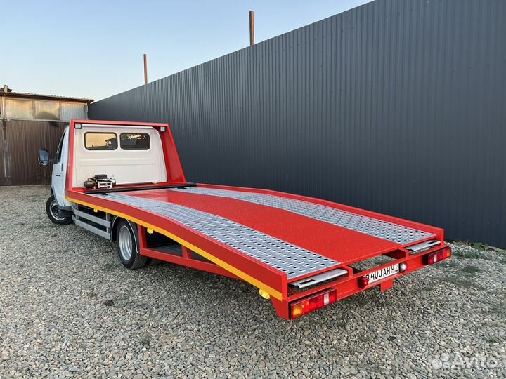 Эвакуаторная платформа с документами