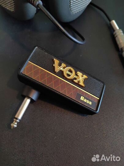 Басовый усилитель для наушников VOX