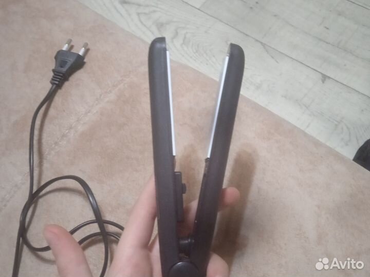 Выпрямитель для волос