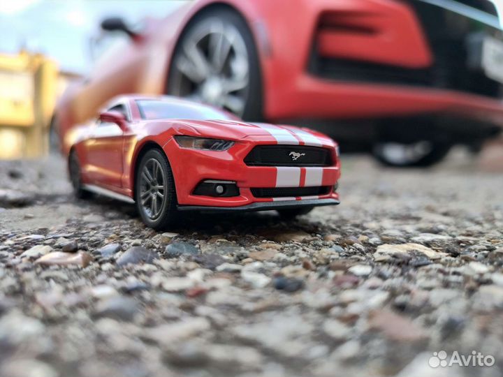 Коллекционные металлические машинки