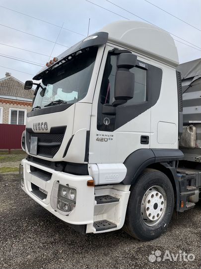 IVECO Stralis с полуприцепом, 2013