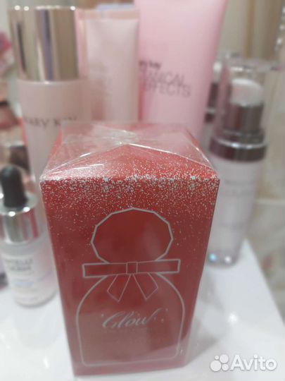 Парфюмерная вода Mary Kay Glow
