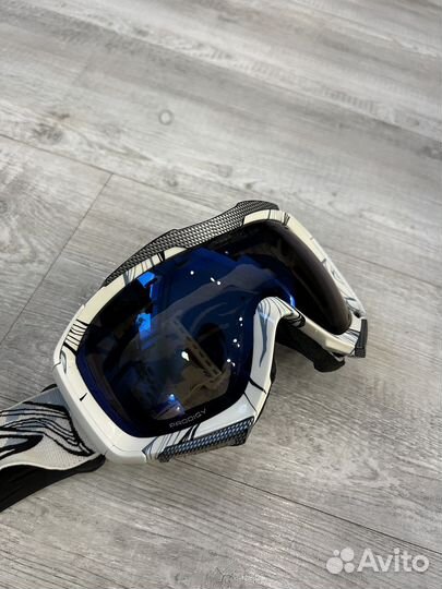 Горнолыжные очки smith prodigy
