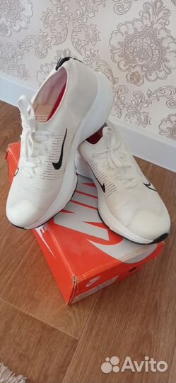 Кроссовки мужские nike